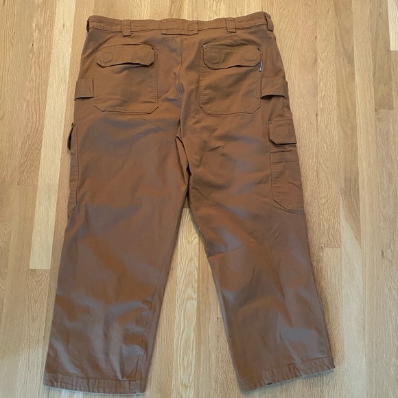 Duluth Trading Mens Brown Relaxed Fit Flex Fire Hose Cargo Pants / Size 46 x 30 - Picture 13 of 15